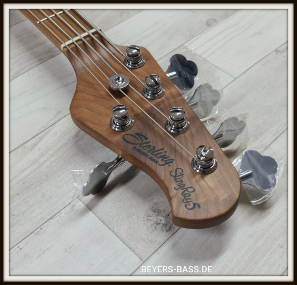 Sterling by Music Man StingRay Ray35 HH Roasted Maple, Daphne Blue